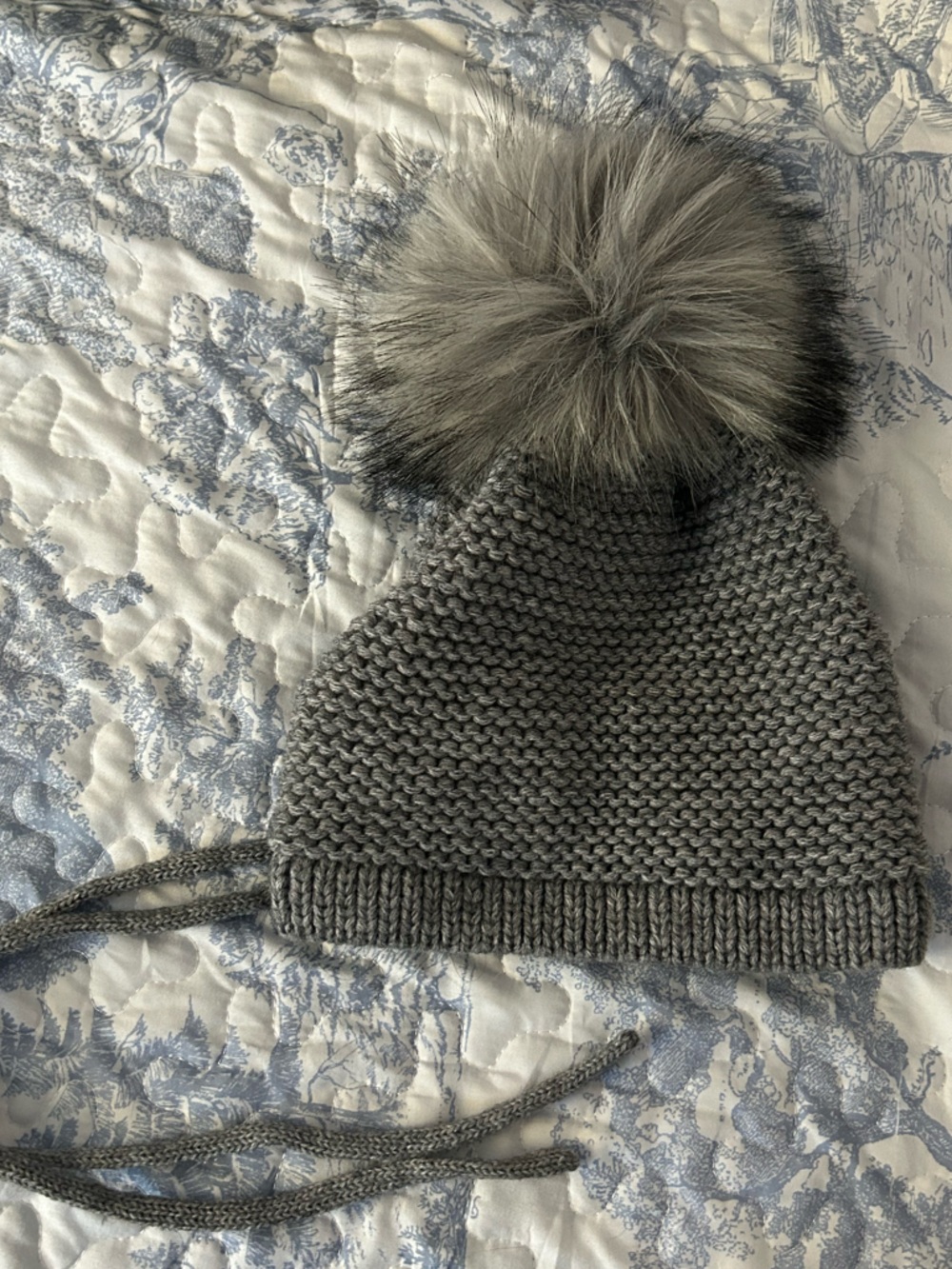 Gray Knit Pom Pom Beanie Hat with Ties
